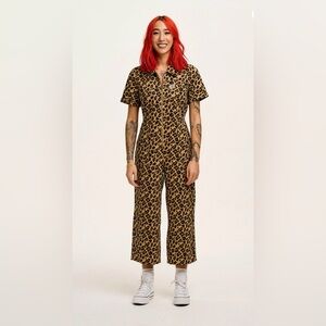 BNWT Lucy & Yak Ragan cotton canvas leopard boiler jumpsuit cropped length